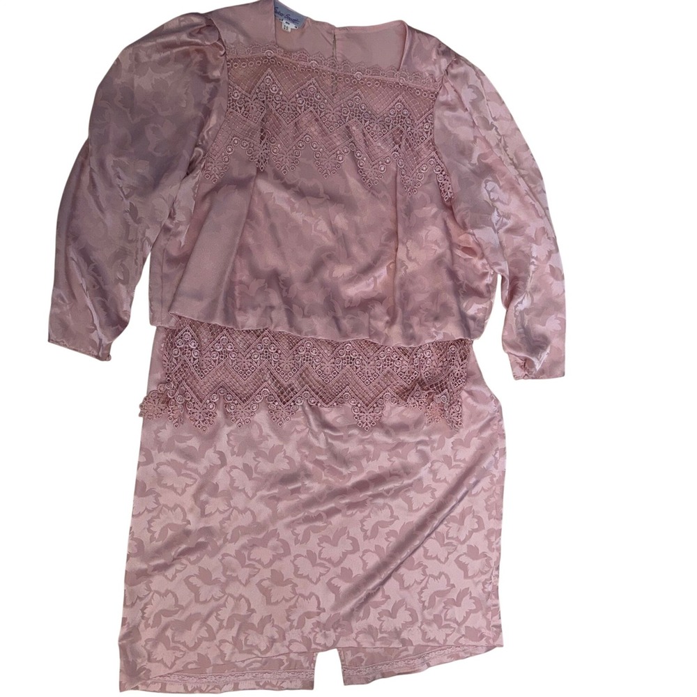 Vintage Dusty Rose Satin Jacquard Floral Lace Trim Skirt Suit V-Neck Pink 2XL